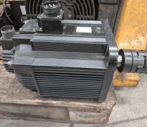 AC SERVO MOTOR MARCA YASKAWA