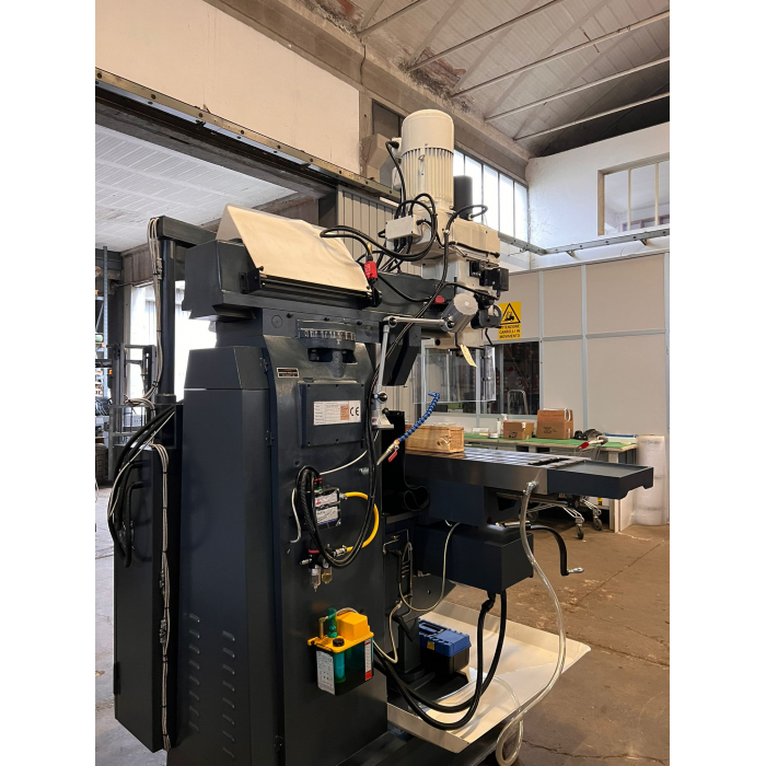 NUOVA FRESATRICE 250L