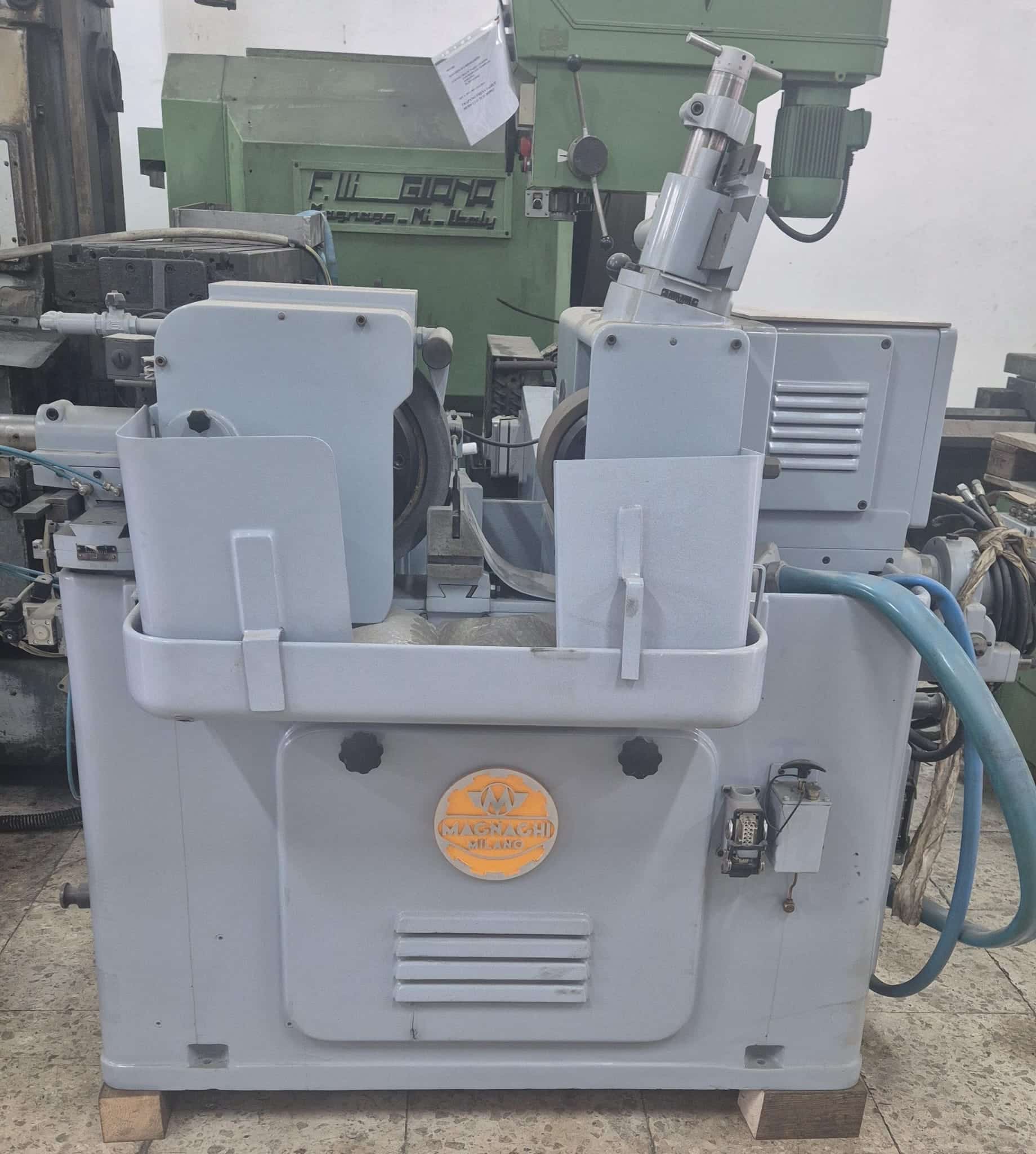 RETTIFICATRICE SENZA CENTRI MAGNAGHI RSC 350